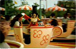 Florida Walt Disney World Mad Tea Party Goofy Goes For A Spin - Orlando