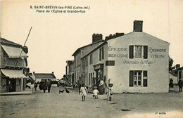 St Brévin Les Pins * La Place De L'église Et Grande Rue * épicerie Mercerie Rouennerie - Saint-Brevin-les-Pins