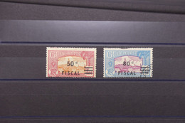 GUADELOUPE -  2 Timbres Postes Avec Surcharge Fiscal - L 122900 - Unused Stamps