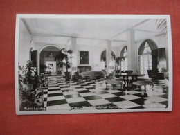 RPPC     Main Lobby The Greenbrier.  White Sulphur Springs.  West Virginia   .  Ref 5657 - Andere & Zonder Classificatie