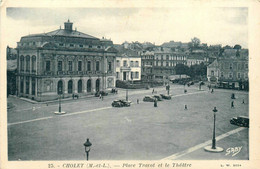 Cholet * La Place Travot Et Le Théâtre - Cholet