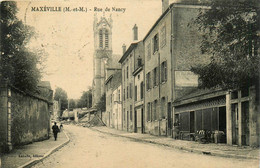 Maxéville * La Rue De Nancy * Lavoir - Maxeville