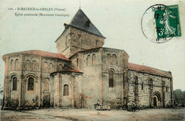 St Maurice En Gençay * La Place De L'église Paroissiale - Autres & Non Classés