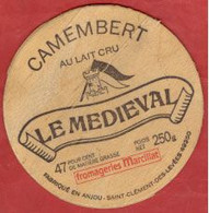 ** ETIQUETTE  LE  MEDIEVAL - FROMAGERIES  MARCILLAT ** - Cheese