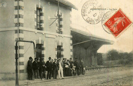 Aigrefeuille Sur Maine * 1907 * La Gare * Villageois * Ligne Chemin De Fer Loire Inférieure - Aigrefeuille-sur-Maine