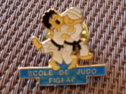 PIN'S ECOLE DE JUDO DE FIGEAC - Judo