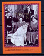Saint-Vincent - 249 - N° 35 Bloc Reine Élisabeth II (queen Mother) (british Royal Family) Cote 7.5 Euros MNH ** - Familles Royales