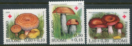 FINLAND 1980 Red Cross: Fungi III MNH / **.  Michel 864-66 - Ungebraucht