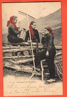 ZPT-23 Paysannes De Champéry Val D'Illiez, Foulards Rouges. Dos Simple, Circ. 1905 Vers MontheyJullien 1529 - Champéry