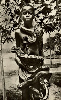 JEUNE FETICHEUR DU SERPENT AU DAHOMEY - Dahomey