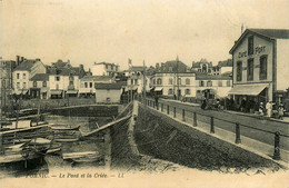 Pornic * Le Pont Et La Criée * Café Du Port - Pornic