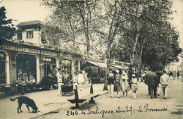 Le Pouliguen * Carte Photo * Devanture Du Bazar De La Poupée Bretonne , La Promenade * Commerce Magasin - Le Pouliguen