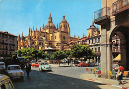 España -  SEGOVIA Plaza Del General Franco Y Catedral -  Automóviles 2 CV Dauphine( ͡♥ ͜ʖ ͡♥) ♥ - Segovia