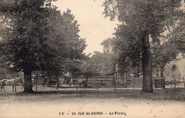L ILE ST DENIS LA FERME, CHEVAUX, CARIOLE REF 1912 - L'Ile Saint Denis