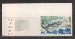 Superbe Coin De Feuille Saumon YT 1693 De 1972 Sans Trace Charnière - Non Classificati