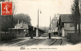 Corbeil-Essonnes Magasins Des Grands Moulins Gare Station Essonne 91100 N°1552 Cpa Voyagée En B.Etat - Corbeil Essonnes