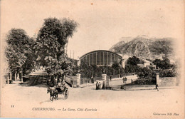 Cherbourg Gare Station Côté D'Arrivée Attelage Cheval Horse Cavallo Manche N°55 Dos Non Divisé En TB.Etat - Cherbourg