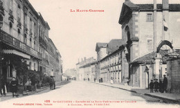 SAINT-GAUDENS (Haute-Garonne) - Entrée De La Sous-Préfecture Et Collège - A Gauche Gd Hôtel Ferrière - Tirage Sans Cadre - Saint Gaudens