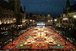 BELGIQUE BRUXELLES GRAND PLACE TAPIS DES FLEURS LA NUIT - Brüssel Bei Nacht