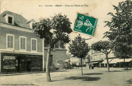 Objat * La Place De L'hôtel De Ville * Commerces Magasins - Autres & Non Classés