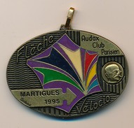 Médaille "Flèche Vélocio - Martigues 1995" - AUDAX CLUB PARISIEN - (Cyclotourisme) - Ciclismo