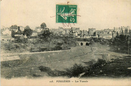 Fougères * Vue Sur Les Tunnels * Passage Du Train * Ligne Chemin De Fer - Fougeres