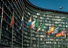 POLITIQUE-BRUXELLES-ROND-POINT SCHUMAN-COMMISSION EUROPEENNE-BERLAYMONT-EUROPE-EUROPA - Europese Instellingen