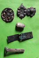 Petit Lot De Boucles  Ou éléments De Ceinture En Bronze Ou Cuivre Anciens  Periode Ancienne - Cobre