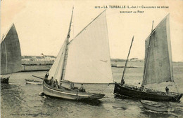 La Turballe * Les Chaloupes Bateaux De Pêche Rentrant Au Port * Pêcheurs - La Turballe