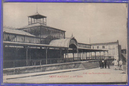 Carte Postale 79. Saint-Maixent  Les Halles   Très Beau Plan - Saint Maixent L'Ecole