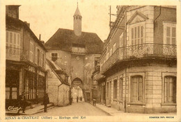 Ainay Le Château * Rue Et Vue Sur L'horloge , Côté Est * Café - Other & Unclassified