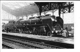 Photo 9x14cm.  - Photographie G.F. Fenino - Locomotive, Train - SNCF PLM, 242.A.1. - Trenes