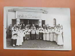 HASPARREN  PHOTO SORTUE DE L'EGLISE COMMNUNIANT CHORISTE  ABBE PRETRE - Hasparren