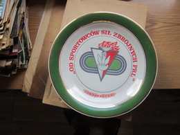 Lubiana Made In Poland Large Wall Decorative Plate Some Sport OD SPORTOWCOW SIL ZBROJNYCH PRL - Otros & Sin Clasificación