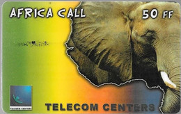 CARTE-PREPAYEE-50FF-TELECOM CENTERS-AFRICA CALL-ELEPHANT- N°-25/12/2000-PLASTIFIE GLACE-EPAIS-TBE - Giungla