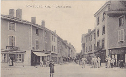 MONTLUEL  Grande Rue - Montluel