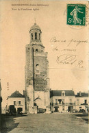 Bouguenais * Place Et Tour De L'ancienne église Du Village - Bouguenais
