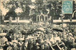 Challans * Le Pèlerinage Eucharistique * Messe Célébré Devant La Mairie * 1er Septembre 1904 * Coiffe - Challans