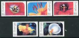 SWEDEN 2004 Greetings STamps: Scented Flowers  MNH / **.  Michel 2387-90 - Nuovi