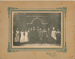 Photo. Collée S/carton - Personnel Devant La Boucherie J. Ripoll & Cie (Viande 1er Choix) Photo Rolando Fils ALGER 1928 - Métiers