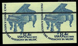 U.S.A.(1978) Piano. Imperforate Pair. Yvert No 1216 (Préoblitéré). Scott No 1615Cf. - Errors, Freaks & Oddities (EFOs)