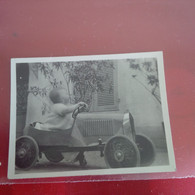 PHOTO AUTOMOBILE ENFANT VIEUX JOUET - Automobile