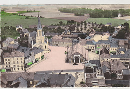 GODERVILLE  L'église Et La Place Du Marché - Goderville