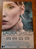 CARTE FILM LAURA SMILES - Affiches Sur Carte
