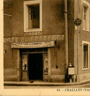 Challans * Débit De Tabac Tabacs TABAC Café Du Commerce , Rue Gambetta * Ligne Chemin De Fer Vendée - Challans