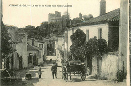 Clisson * La Rue De La Vallée Et Le Vieux Château * Attelage - Clisson