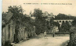 Clisson * La Trinité Et Le Viaduc Pris De La Route De Ronde - Clisson