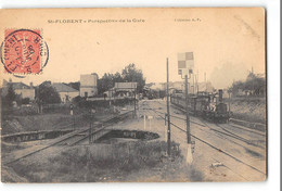 CPA 18 St Saint Florent Train - Saint-Florent-sur-Cher