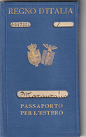 ITALY Passport 1930 ITALIE Passeport - Reisepaß – Revenues/Fiscaux - Historical Documents