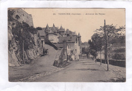 CPA :  14 X 9  -  UZERCHE  -  Avenue  De  Tayac - Uzerche